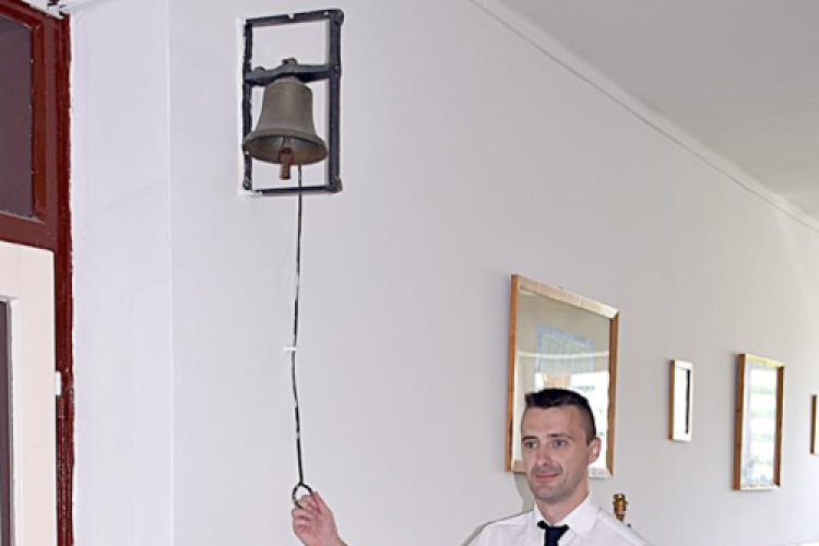 Ballagás és szentmise a Szany iskolában és templomban.
