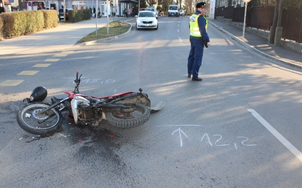 Kerékpárosok, motorkerékpárosok figyelem!