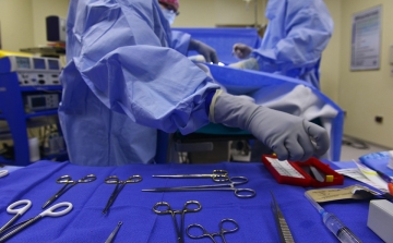 Összeomlik a sebészeti ellátás a győri kórházban?