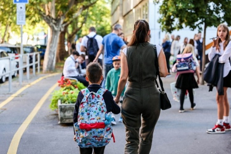 Biztonságban az iskolában és azon kívül is
