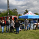 FALUNAPPAL EGYBEKÖTÖTT MAJÁLIS SZANYBAN.