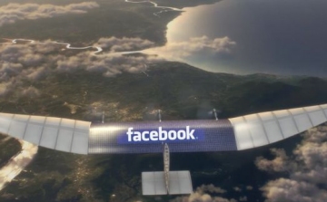Sikeres tesztrepülést hajtott végre a Facebook napelemes internetdrónja
