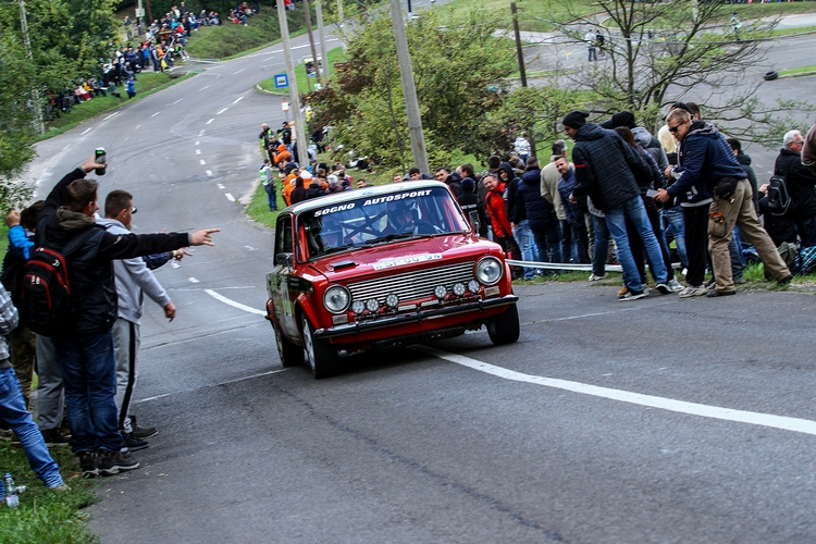 Rally: Amikor az álmok szertefoszlanak