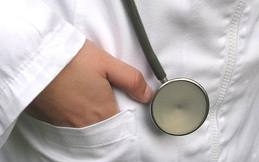 Szakmai minimumbérről tárgyal az orvosokkal az államtitkárság 