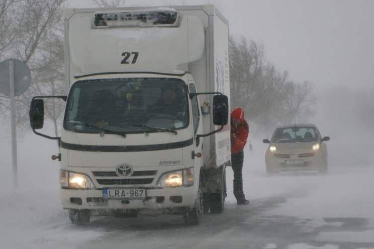 Elsőfokúra csökkentették a riasztást a Rábaközben