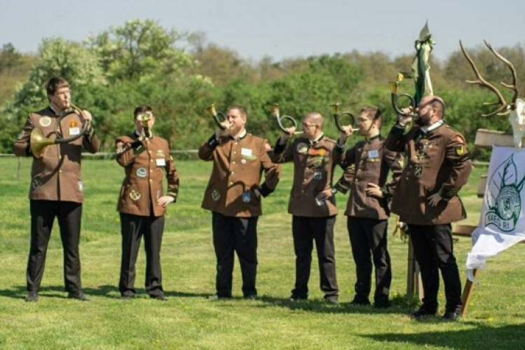 Egyetemisták vadászvetélkedőjét rendezték Göbös-majorban