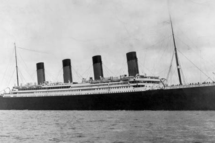 A Titanic stewardessének bundája 68 millió forintért kelt el egy brit árverésen