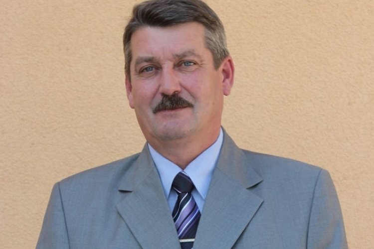 35 éve Kóny szolgálatában
