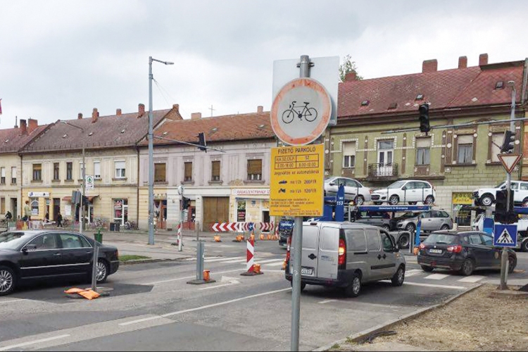 Útfelújítás Csornán: teljes útzár még legalább 2 hónapig