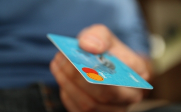 Adófizetés a NAV-nál gyorsan és egyszerűen, bankkártyával
