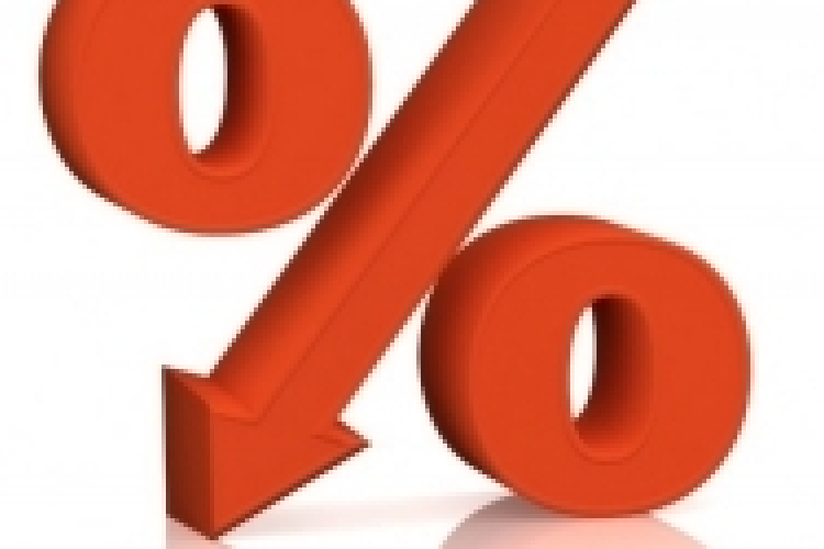 Várhatóan tovább csökkenti az alapkamatot a monetáris tanács