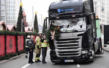 Berlini merénylet - Több mint ötvenmillió forintnak megfelelő összeget gyűjtöttek össze a kamionsofőr családjának