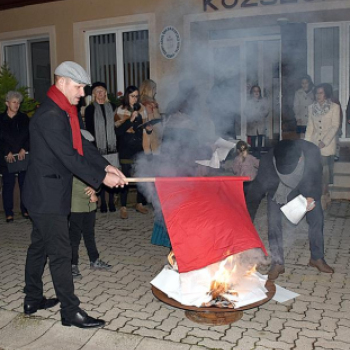 Történelmi emlékséta Szanyban október 23-án.