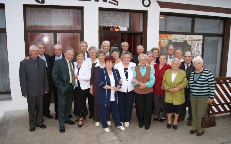 60 éves osztálytalálkozót tartottak Bágyogszováton