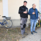 Őszi mulatság Szanyban a kastély udvarán.