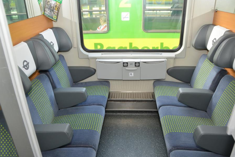 Nem kell tülekedni január elején a vonat és busz bérletvásárláskor