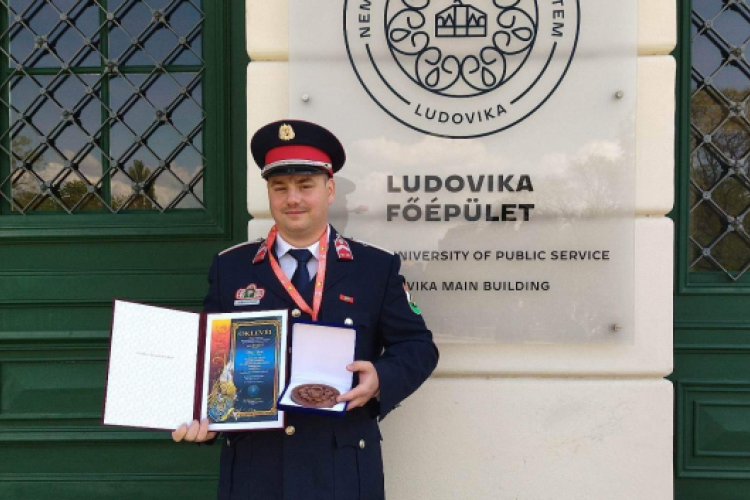 Különdíjat kapott tudományos pályamunkájáért a kapuvári tűzoltóság szerparancsnoka