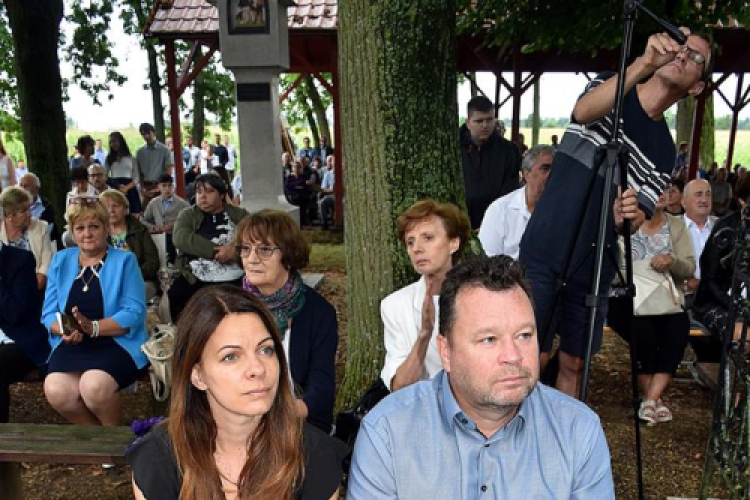 Búcsúi szentmise Szanyban a Szent Anna Kápolnánál. (2023. 07. 30.)