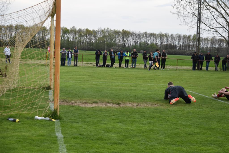 Rábaszentandrás-Szany 2:4 (1:1)
