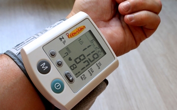 Fontos a rendszeres vérnyomásmérés