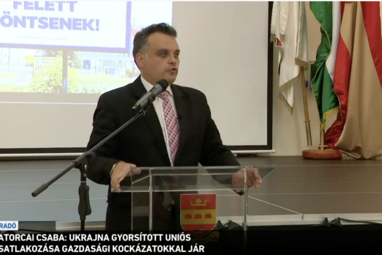 Latorcai Csaba: a Brüsszelt vezető baloldali elit gazdasági lehetőséget lát Ukrajnában