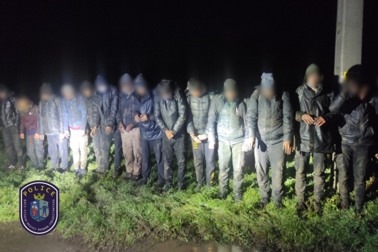 Több mint hatszáz határsértő ellen intézkedtek a rendőrök