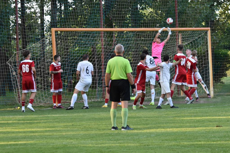 Rábaszentandrás SE.-Lövő SE. 5-1 (2-0)