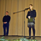 Adventi vásár Szanyban, a Szent Anna Katolikus Általános Iskola és Óvodában: