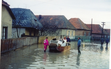 Az árvízzel kapcsolatos biztosításokról