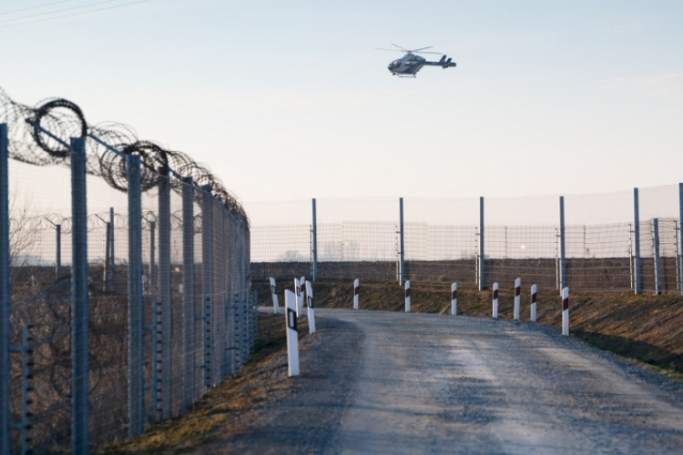 Erős migrációs nyomás alatt Magyarország déli határszakasza