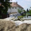 Mecséren dolgoztunk ma a gáton