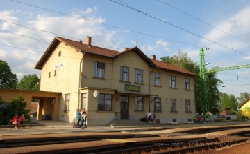 A GYSEV felújítja a kapuvári vasútállomást